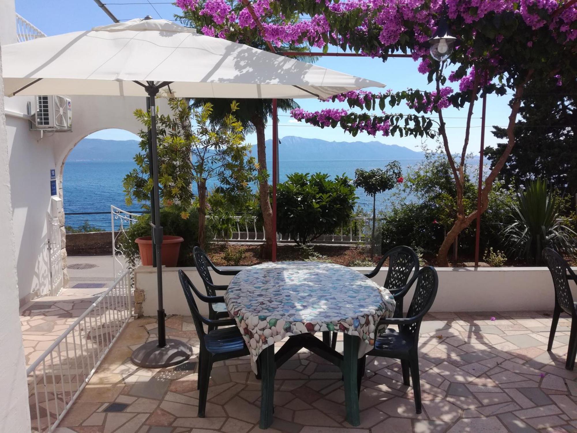 Apartments By The Sea Brist, Makarska - 505 Podaca Exterior photo
