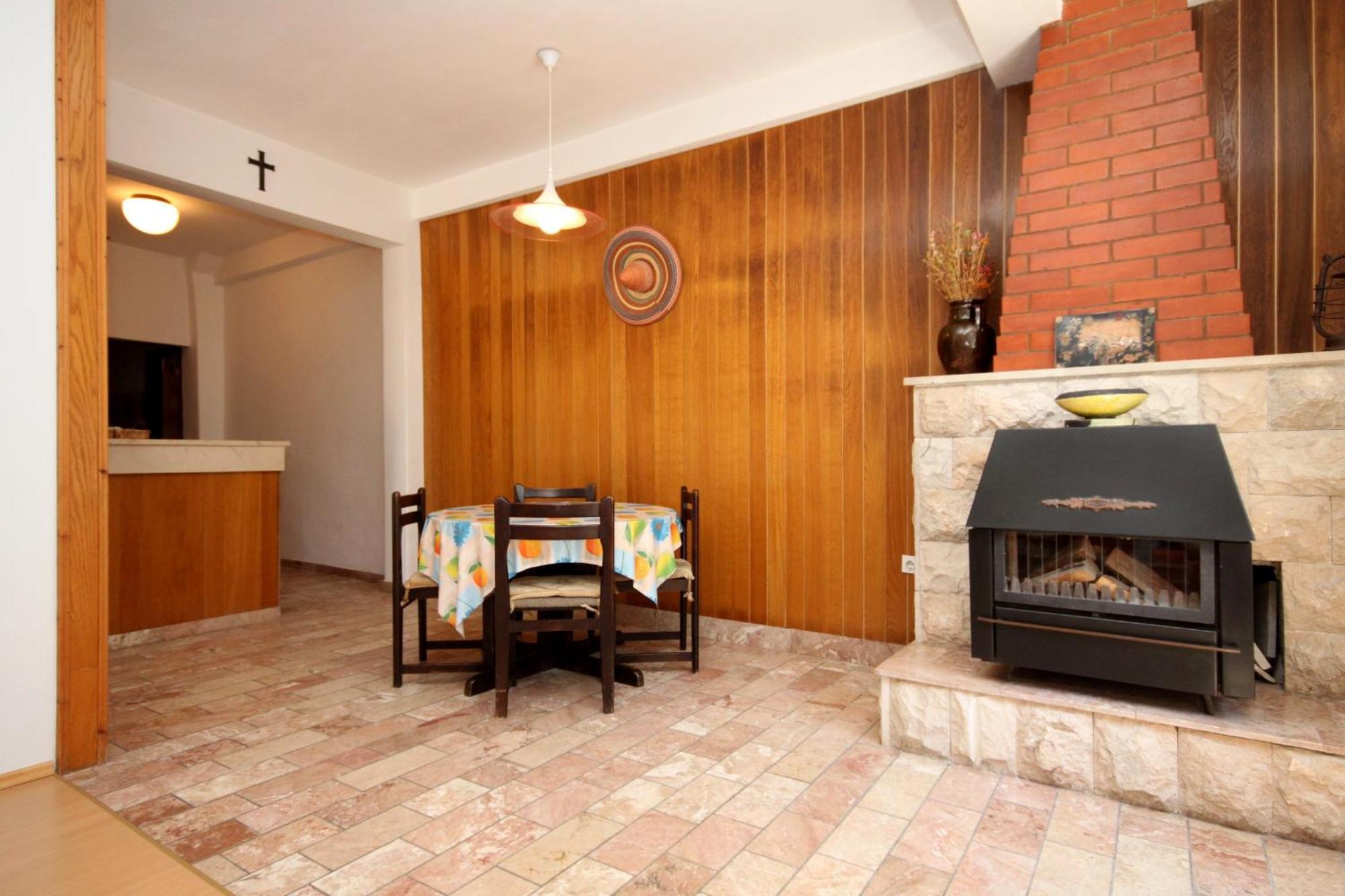 Apartments By The Sea Brist, Makarska - 505 Podaca Room photo